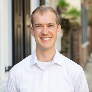 meet dr jansen nash